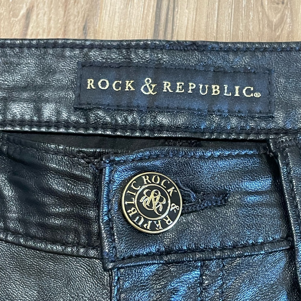 Women’s Rock & Republic Faux Leather Pants SZ 6 - Picture 5 of 9